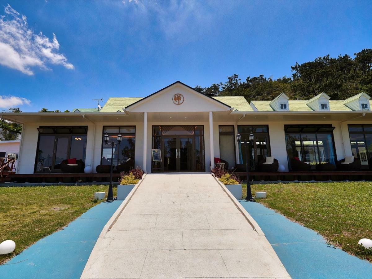 Wayn-Zen Onna Hotel Exterior foto